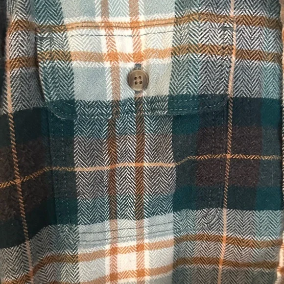 American Eagle Outfitters Men's Casual Plaid Shirt - Green, White, Gold - Picture 3 of 4